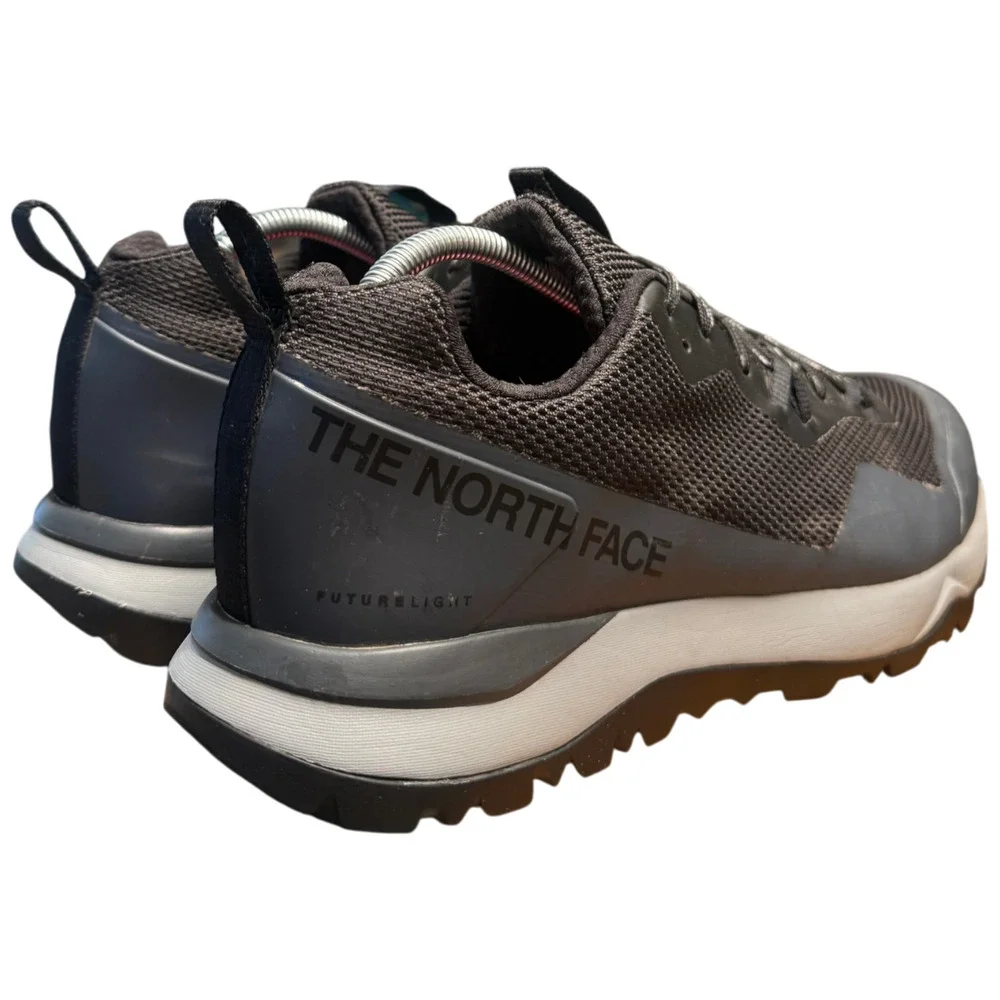 THE NORTH FACE Activist Futurelight Men 10.5 Trail Hiking Shoes Black Grey *Read